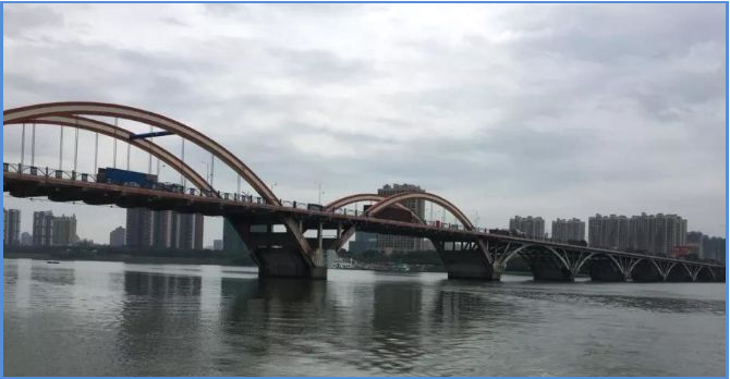公司承接清遠(yuǎn)大橋維修加固項目順利開工